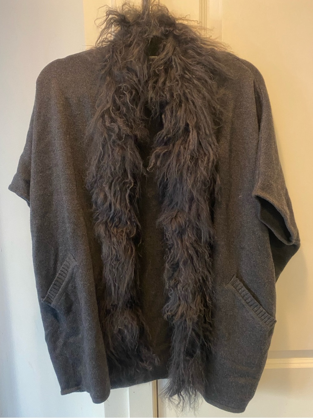 Alberto Makali Gray Tibet Lamb Fur Trim Knit Cardigan